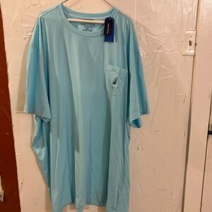 Men’s Nautica performance T-shirt new tags never worn five XLT.